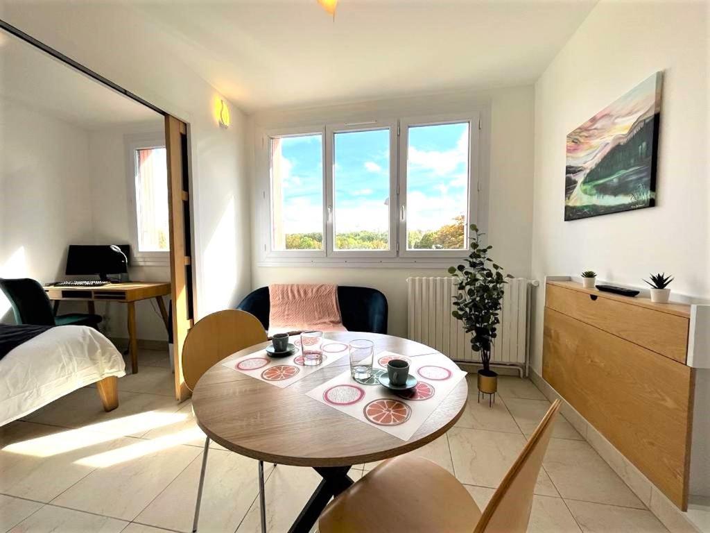 Le Prasino - Paisible Appartement Proche Rer - Bail Mobilite Massy (Essonne) Exterior foto